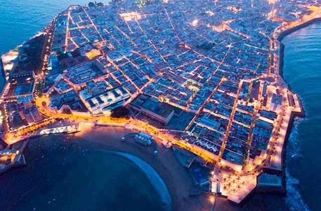 Essence Apartment Cadiz